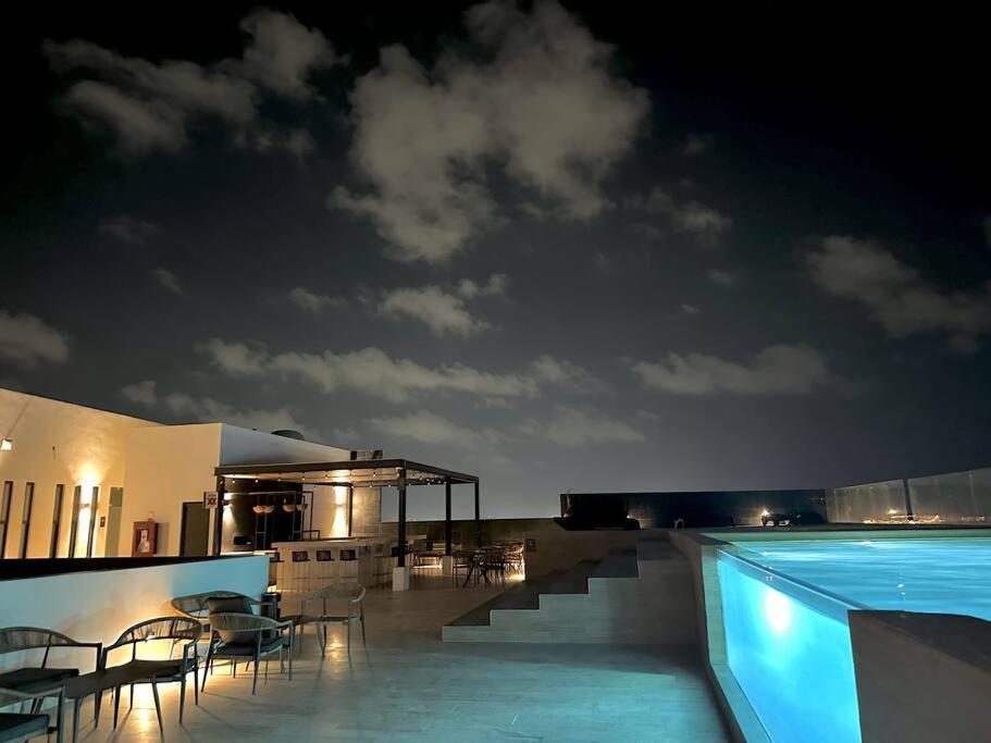 Pool View / Rooftop Pool, Jacuzzi, Gym & Bar Apartamento Playa del Carmen