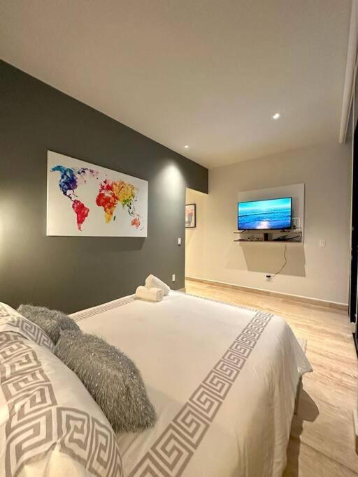 Apartamento Pool View / Rooftop Pool, Jacuzzi, Gym & Bar