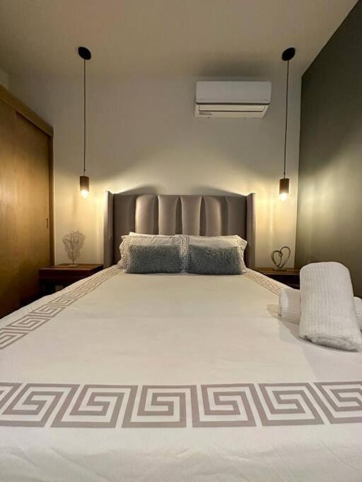 Pool View / Rooftop Pool, Jacuzzi, Gym & Bar Playa del Carmen